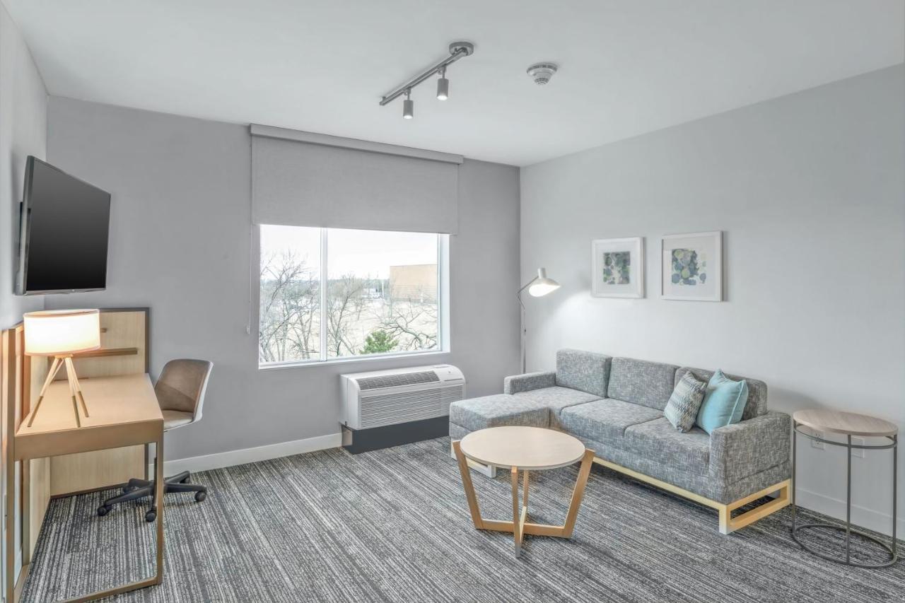 Towneplace Suites By Marriott Dallas ร็อควอลล์ ภายนอก รูปภาพ