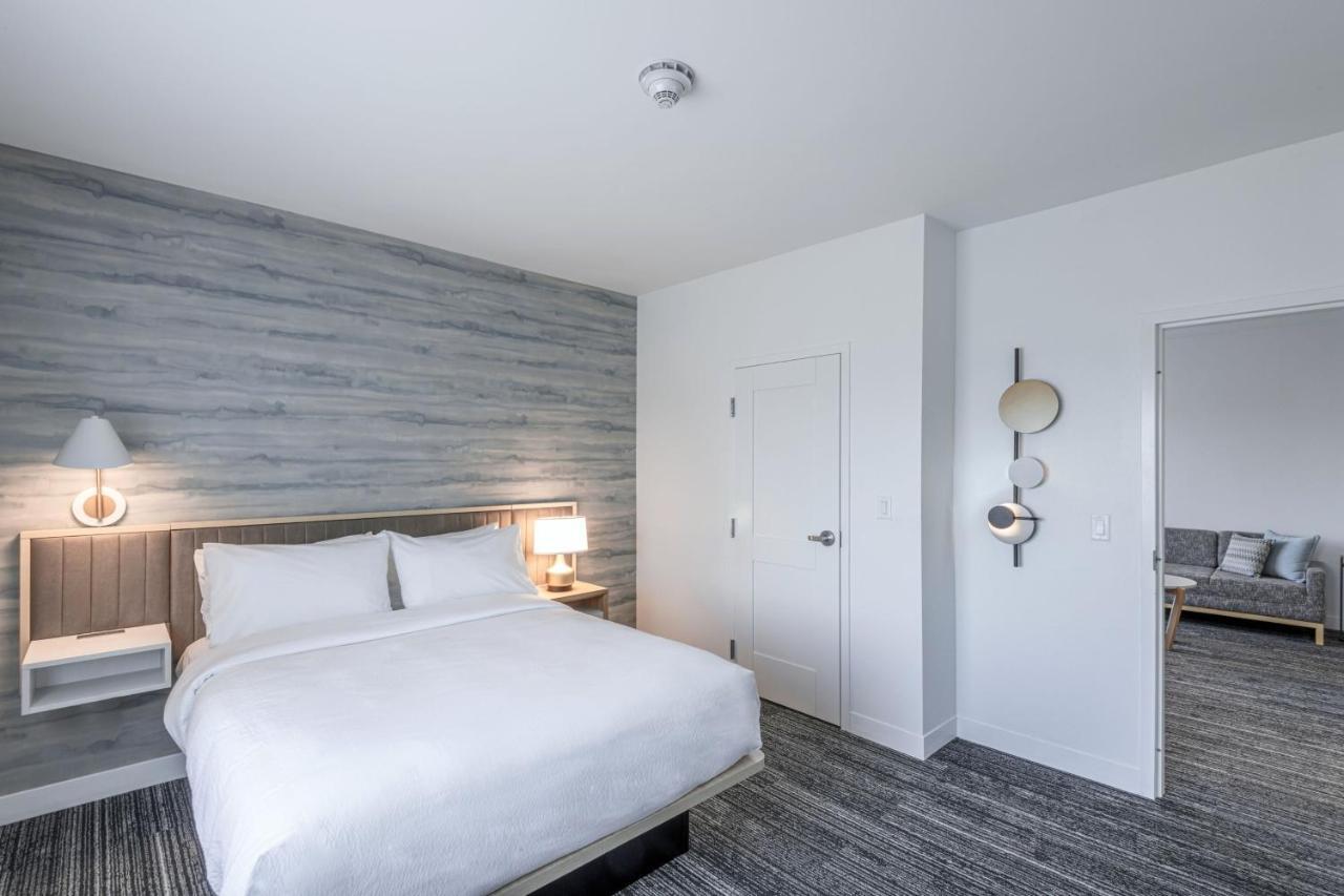 Towneplace Suites By Marriott Dallas ร็อควอลล์ ภายนอก รูปภาพ